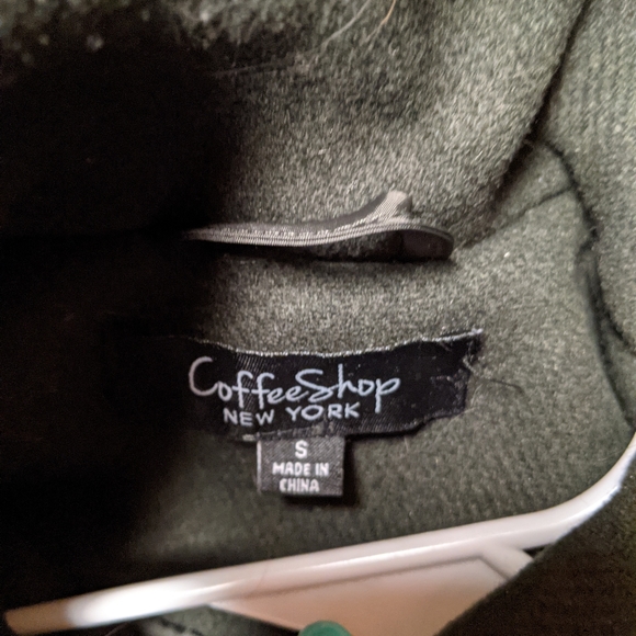 Winter jacket - Picture 2 of 4